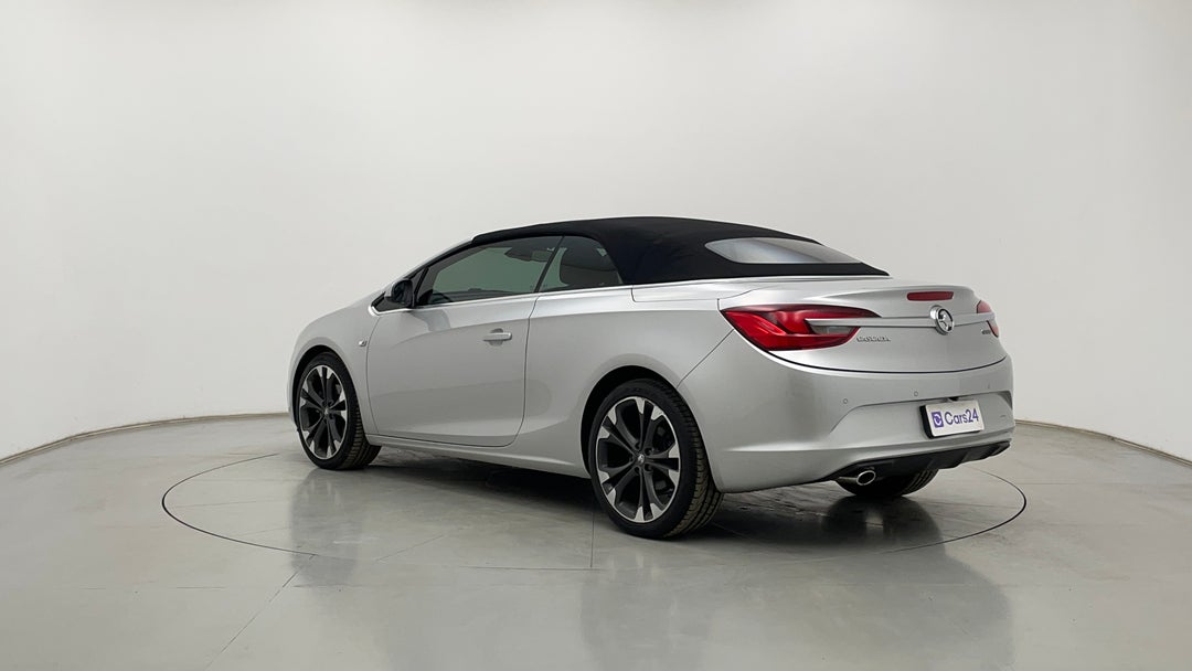 Left Back Diagonal (45- Degree) View