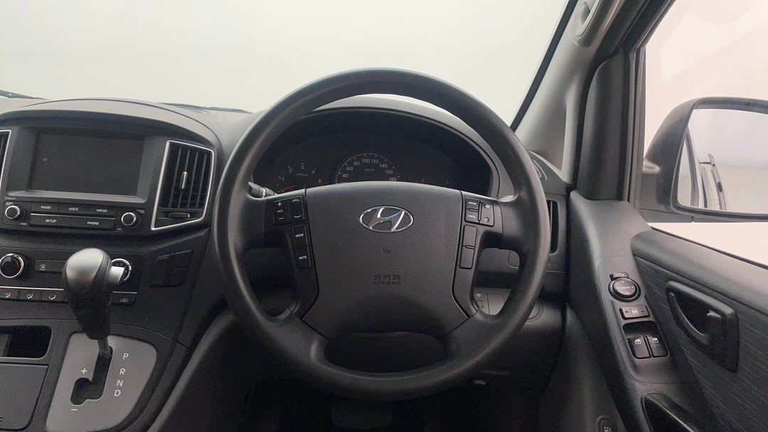 2017 Hyundai Iload 3s Liftback, Automatic, 156652 km, Steering Wheel Close-up