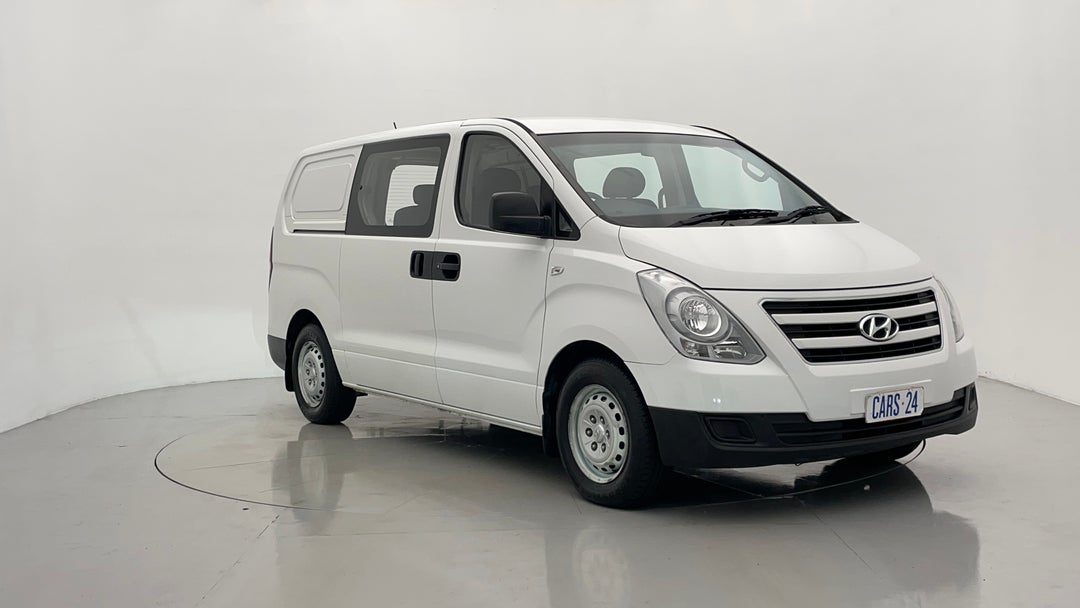 2017 Hyundai Iload 3s Liftback, Automatic, 156652 km, Right Front Diagonal (45- Degree) View