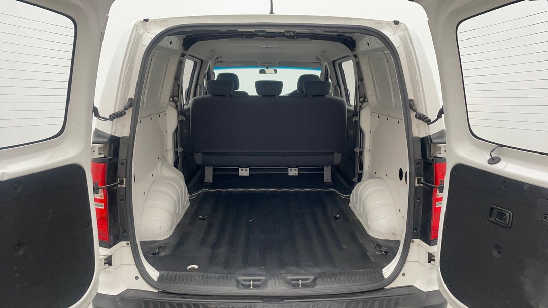 2017 Hyundai Iload 3s Liftback, Automatic, 156652 km, Boot Inside View