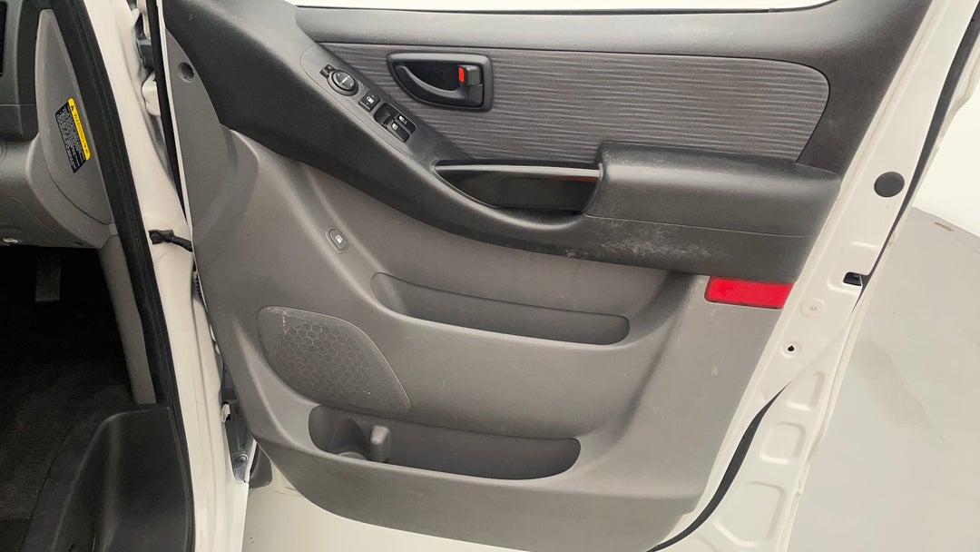 2017 Hyundai Iload 3s Liftback, Automatic, 156652 km, Speaker View