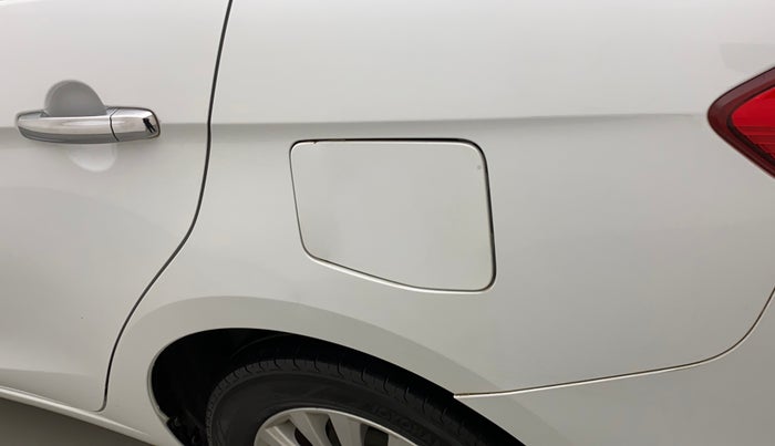 2014 Maruti Ciaz ZXI, Petrol, Manual, 70,337 km, Left quarter panel - Minor scratches