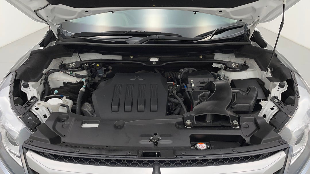 Open Bonnet (Engine)