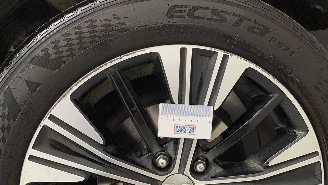 Wheels Rim Front LHS Gutter Rash