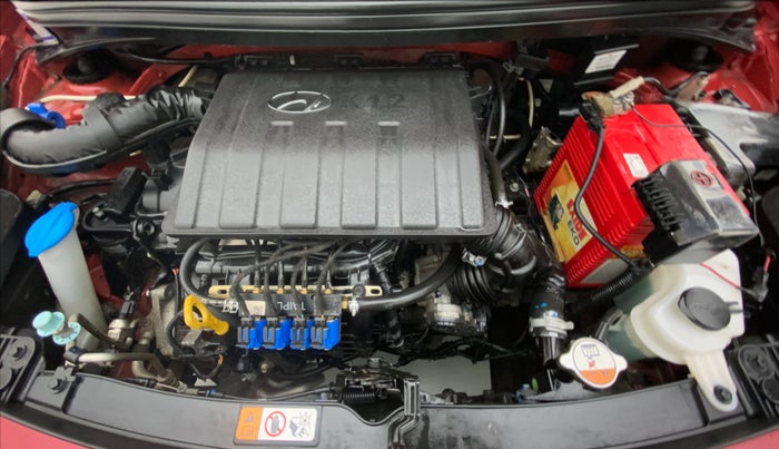 2017 Hyundai Grand i10 SPORTZ 1.2 KAPPA VTVT, CNG, Manual, 38,860 km, Open Bonet