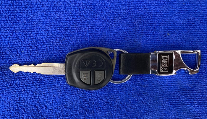 2018 Maruti Vitara Brezza VDI, Diesel, Manual, 81,162 km, Key Close Up