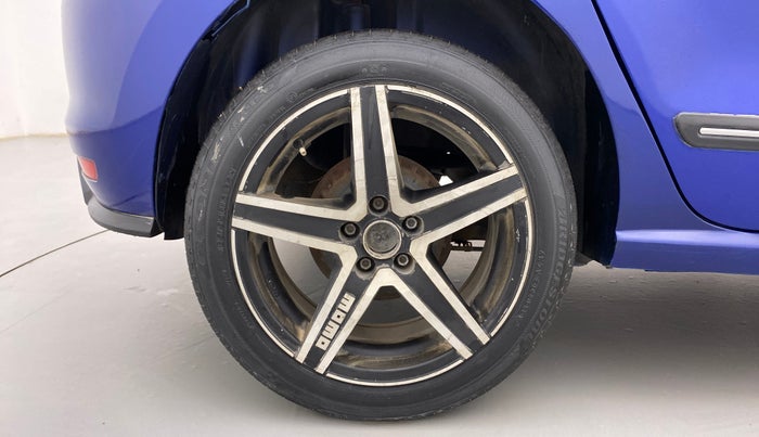 2020 Volkswagen Polo TRENDLINE 1.0L, Petrol, Manual, 54,323 km, Right Rear Wheel