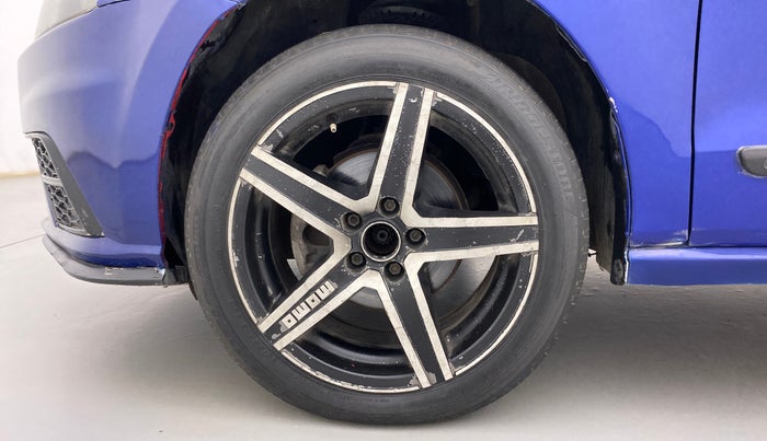 2020 Volkswagen Polo TRENDLINE 1.0L, Petrol, Manual, 54,323 km, Left Front Wheel