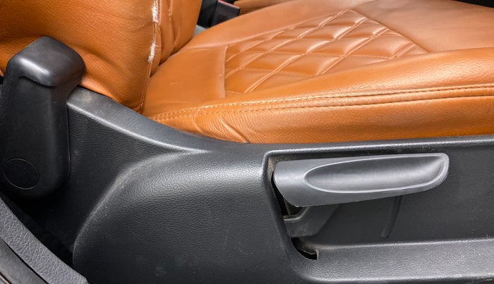 2020 Volkswagen Polo TRENDLINE 1.0L, Petrol, Manual, 54,323 km, Driver Side Adjustment Panel