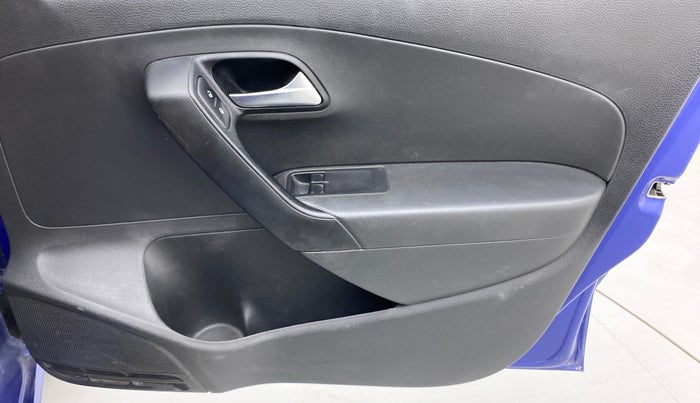 2020 Volkswagen Polo TRENDLINE 1.0L, Petrol, Manual, 54,323 km, Driver Side Door Panels Control