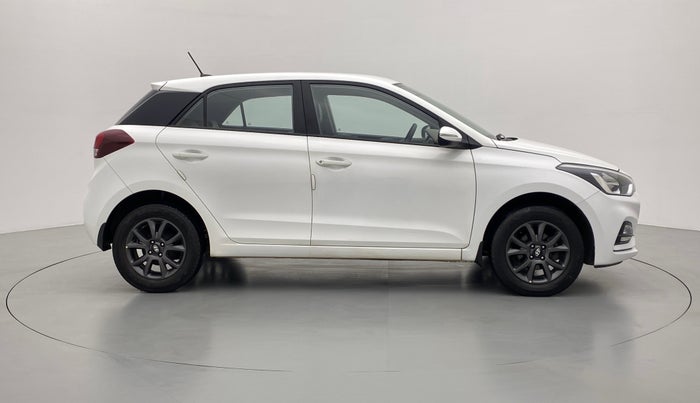 2018 Hyundai Elite i20 ASTA 1.2, Petrol, Manual, 14,452 km, Right Side View