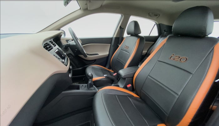 2018 Hyundai Elite i20 ASTA 1.2, Petrol, Manual, 14,452 km, Right Side Front Door Cabin
