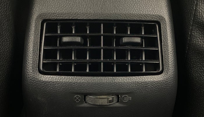 2018 Hyundai Elite i20 ASTA 1.2, Petrol, Manual, 14,452 km, Rear AC Vents