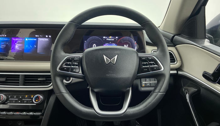2021 Mahindra XUV700 AX 7 P MT 7 STR, Petrol, Manual, 4,426 km, Steering Wheel Close Up