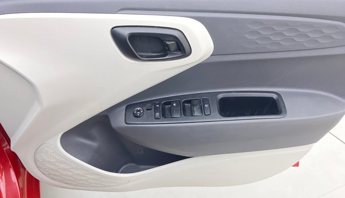 2021 Hyundai AURA S 1.2, Petrol, Manual, 39,462 km, Driver Side Door Panels Control
