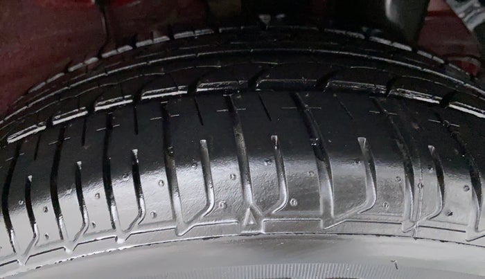 2014 Hyundai Elite i20 ASTA 1.2, Petrol, Manual, 43,147 km, Left Rear Tyre Tread