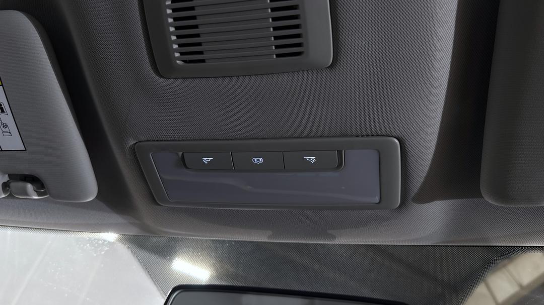 2023 MG ZS Excite, Automatic, 31961 km, On-Roof Controls/Sunglass holder