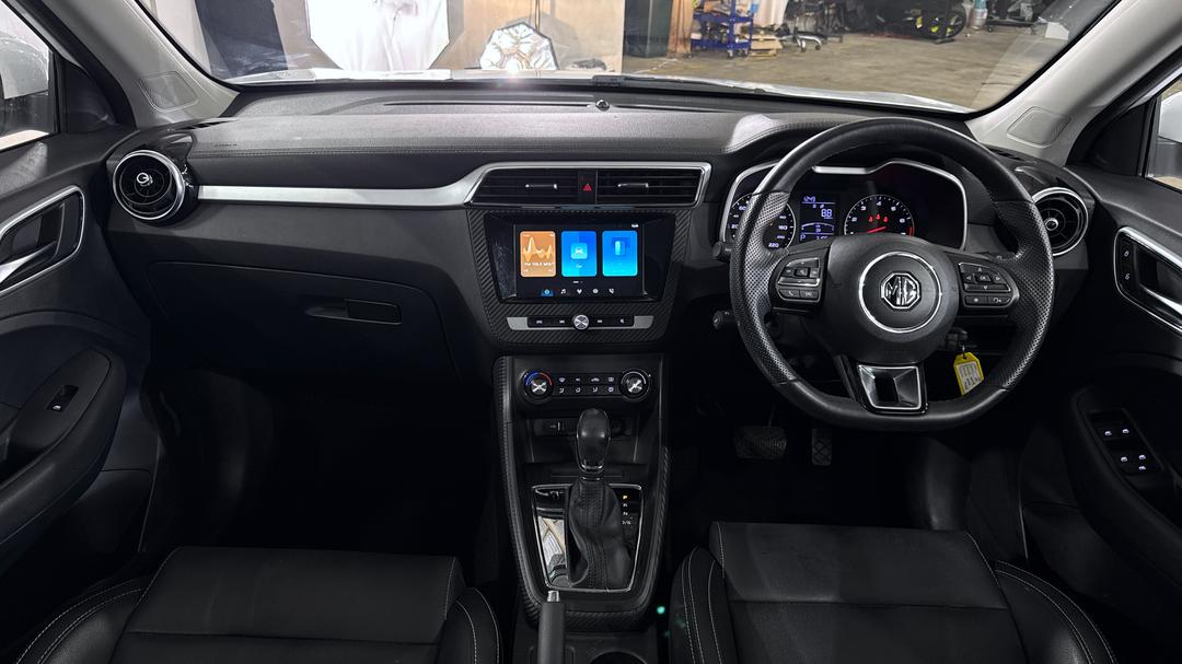 2023 MG ZS Excite, Automatic, 31961 km, Dashboard View