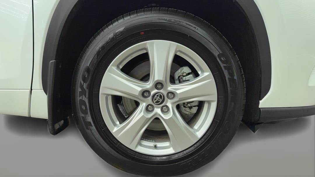 2025 Toyota Kluger Gx Hybrid AWD, Automatic, 11816 km, Right Front Wheel