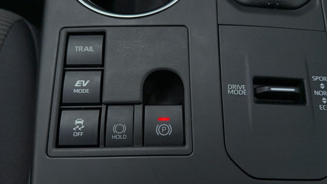 2025 Toyota Kluger Gx Hybrid AWD, Automatic, 11816 km, Handbrake