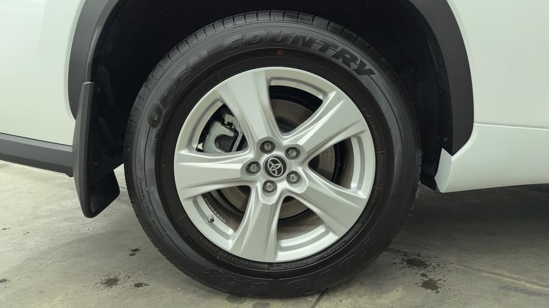 2025 Toyota Kluger Gx Hybrid AWD, Automatic, 11816 km, Right Rear Wheel