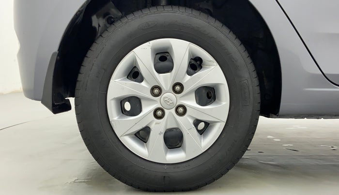 2017 Hyundai Elite i20 SPORTZ 1.2, Petrol, Manual, 25,894 km, Right Rear Wheel