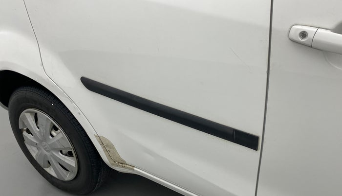 2016 Maruti Ritz LDI, Diesel, Manual, 61,030 km, Right rear door - Slightly dented