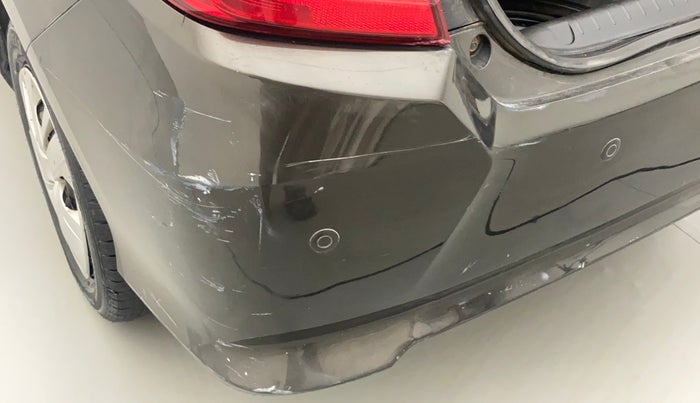 2019 Honda Amaze 1.2L I-VTEC S, CNG, Manual, 43,184 km, Rear bumper - Minor scratches