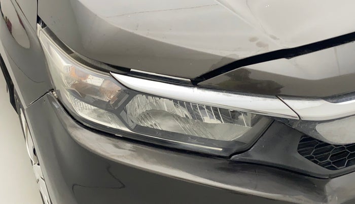 2019 Honda Amaze 1.2L I-VTEC S, CNG, Manual, 43,517 km, Right headlight - Minor scratches