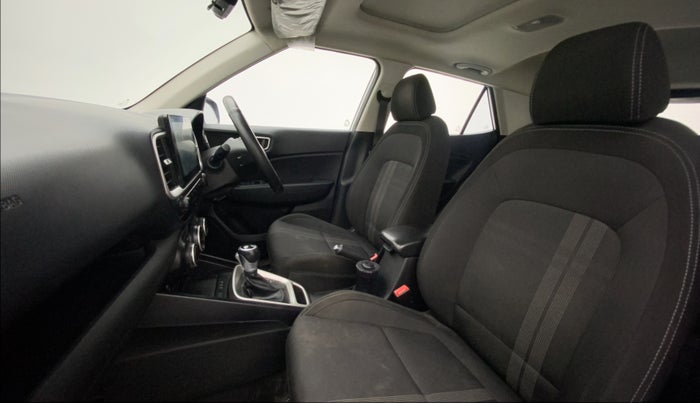 2019 Hyundai VENUE SX PLUS 1.0 TURBO DCT, Petrol, Automatic, 43,611 km, Right Side Front Door Cabin
