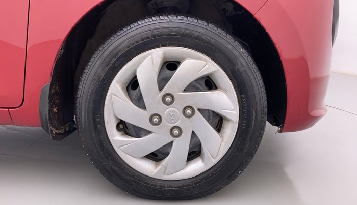 2019 Hyundai NEW SANTRO ASTA 1.1 MT, Petrol, Manual, 31,933 km, Right Front Wheel