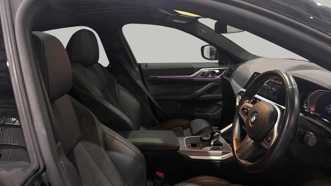 2021 BMW 4 20i M Sport Gran Coupe, Automatic, 44612 km, Right Side Front Door Cabin View