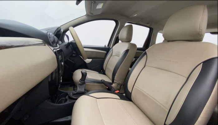 2013 Renault Duster 85 PS RXL DIESEL, Diesel, Manual, 83,787 km, Right Side Front Door Cabin