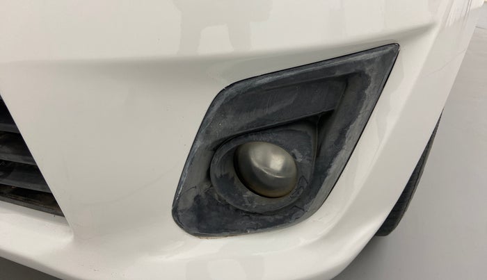 2013 Maruti Ertiga VXI, Petrol, Manual, 88,701 km, Left fog light - Not working