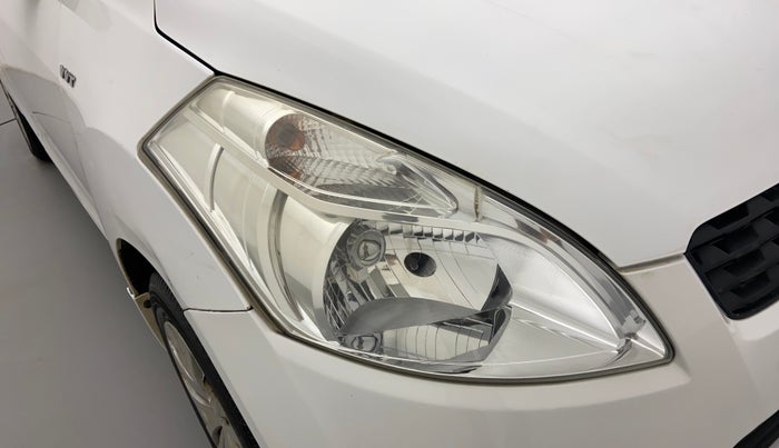 2013 Maruti Ertiga VXI, Petrol, Manual, 88,701 km, Right headlight - Faded