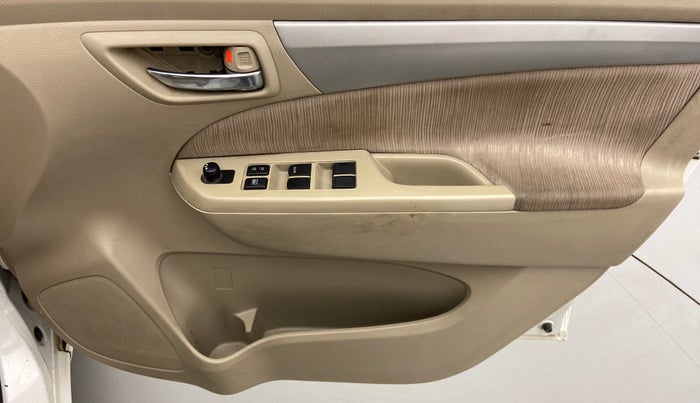 2013 Maruti Ertiga VXI, Petrol, Manual, 88,701 km, Driver Side Door Panels Control