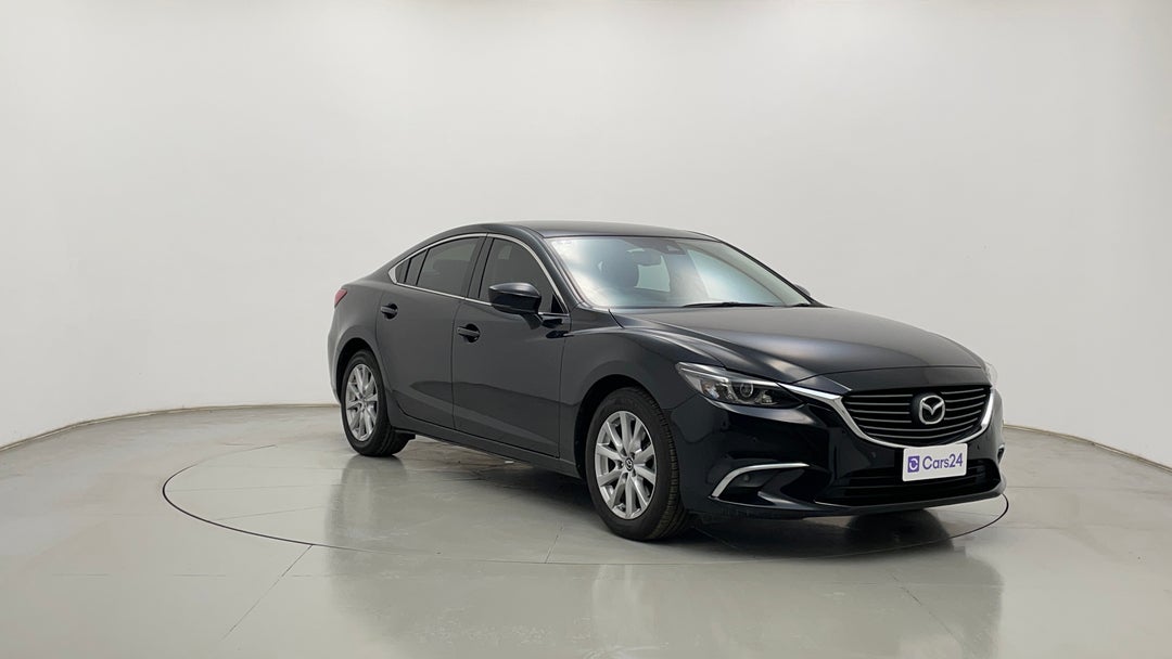 Right Front Diagonal (45- Degree) View