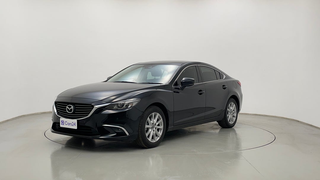 Left Front Diagonal (45- Degree) View