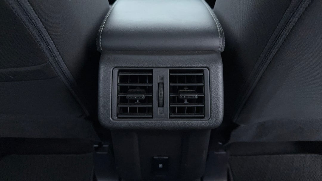 Rear A/C Vent