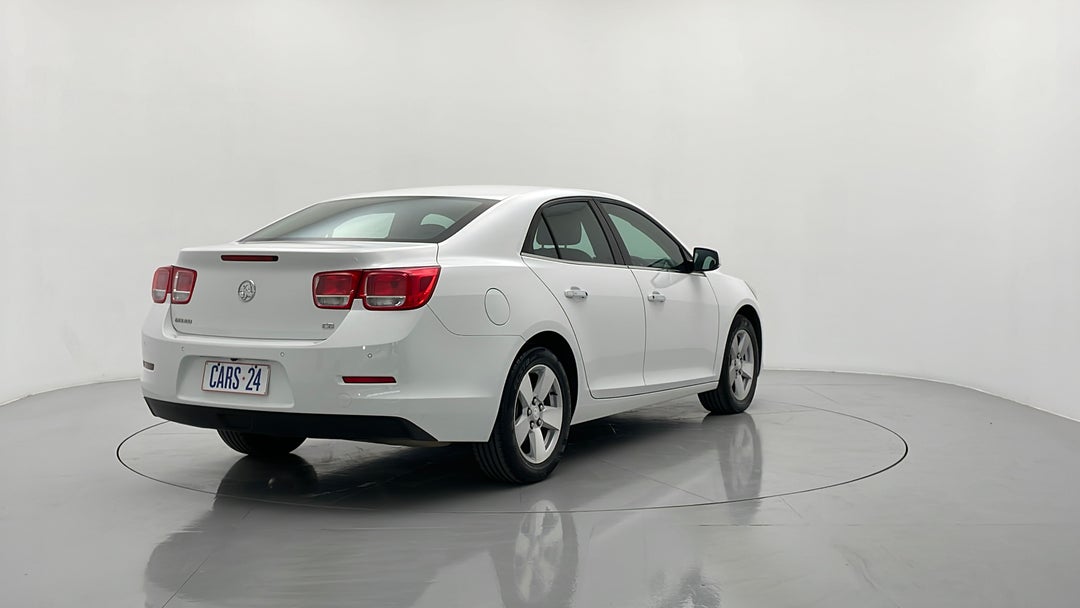 Right Back Diagonal (45- Degree) View