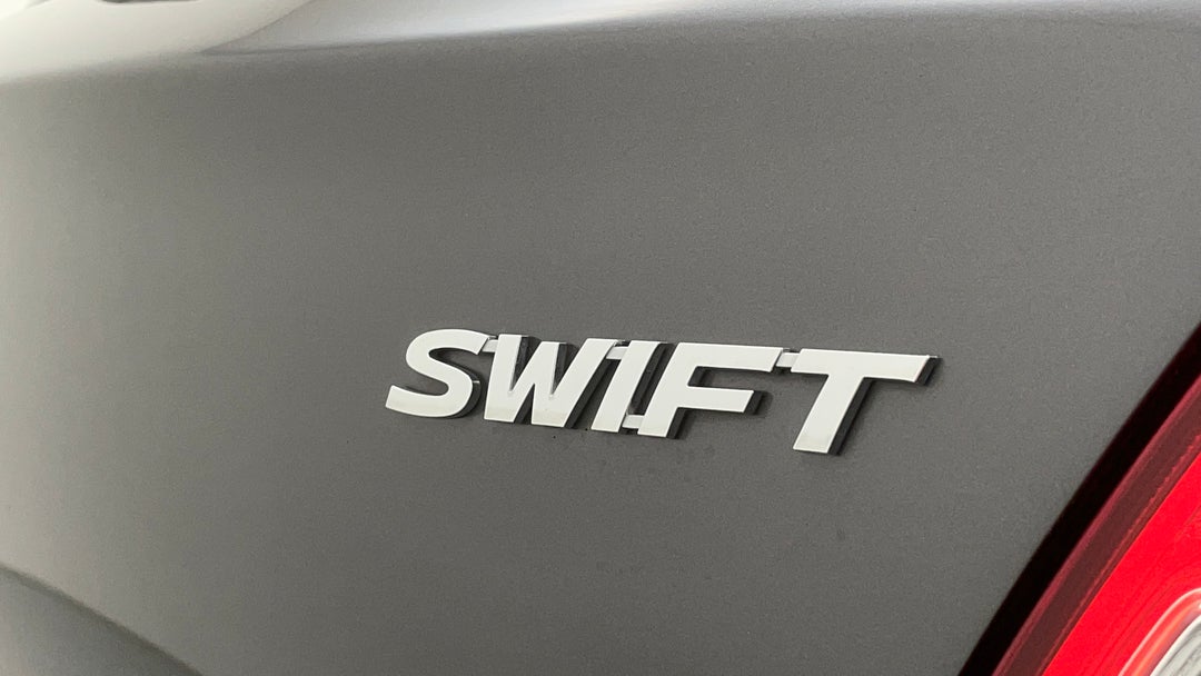 Badge (Boot Right Side)