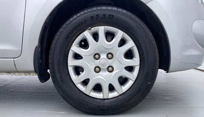 2010 Hyundai i20 MAGNA O 1.2, Petrol, Manual, 44,175 km, Right Front Wheel