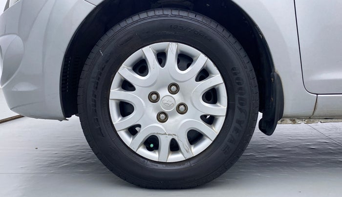 2010 Hyundai i20 MAGNA O 1.2, Petrol, Manual, 44,175 km, Left Front Wheel