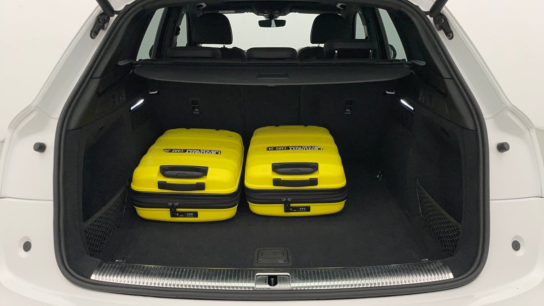 2020 Audi Q5 45 Tfsi Quattro Sport, Automatic, 67704 km, Boot Inside View with Luggage