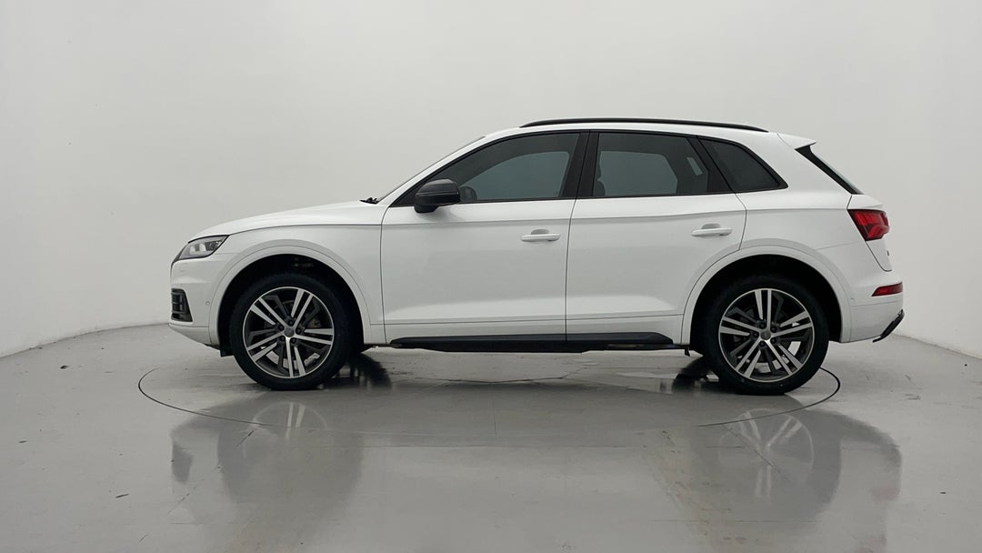 2020 Audi Q5 45 Tfsi Quattro Sport, Automatic, 67704 km, Left Side View