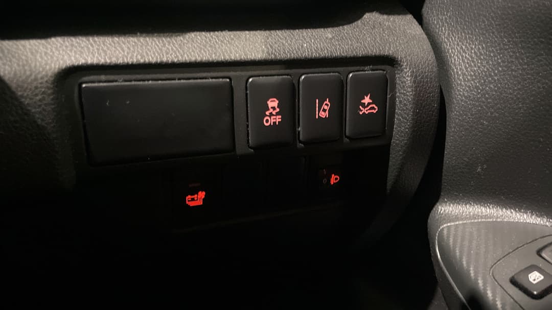 2023 Mitsubishi Eclipse Cross Aspire Phev (AWD), Automatic, 39536 km, Utility Switches/Buttons