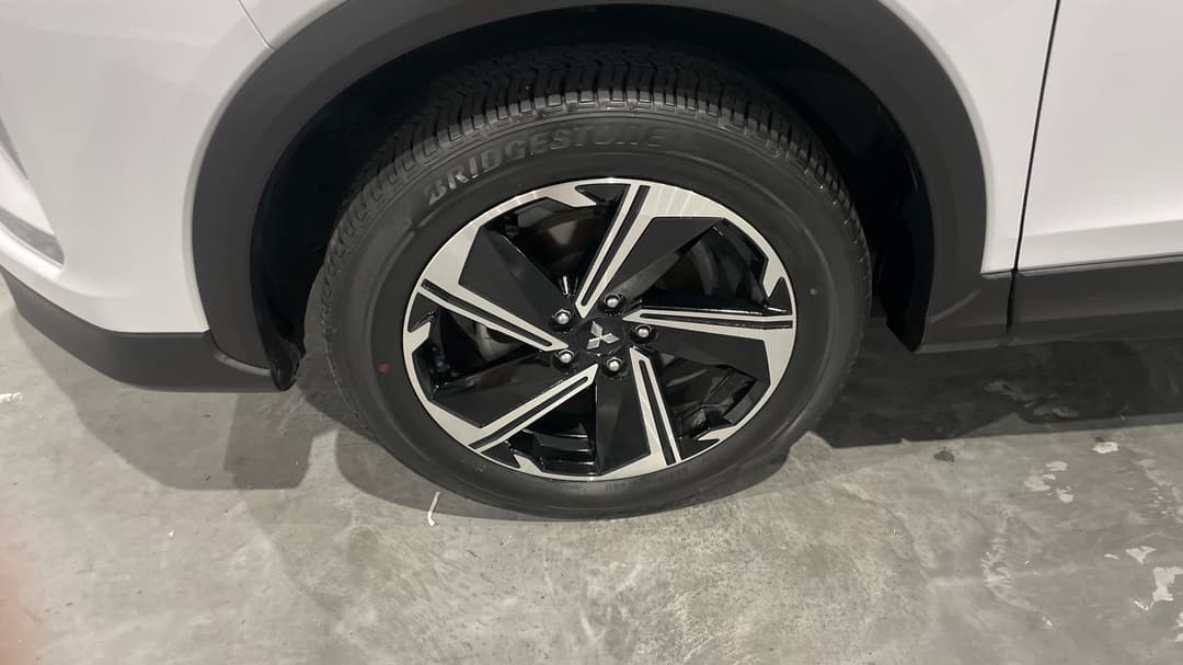 2023 Mitsubishi Eclipse Cross Aspire Phev (AWD), Automatic, 39536 km, Left Front Wheel