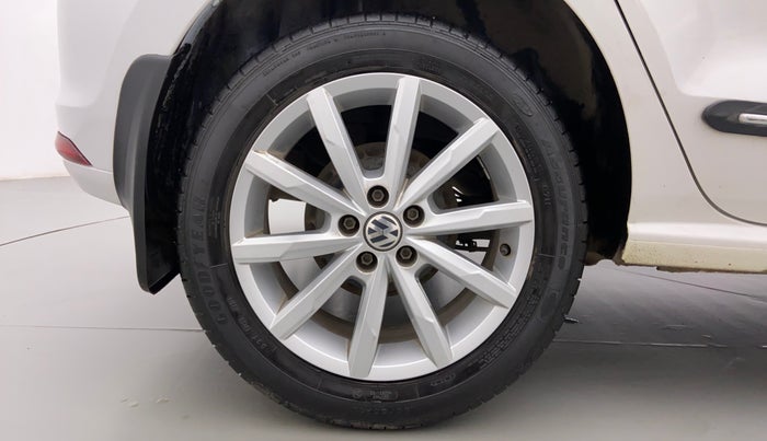 2018 Volkswagen Polo HIGH LINE PLUS 1.0, Petrol, Manual, 32,263 km, Right Rear Wheel