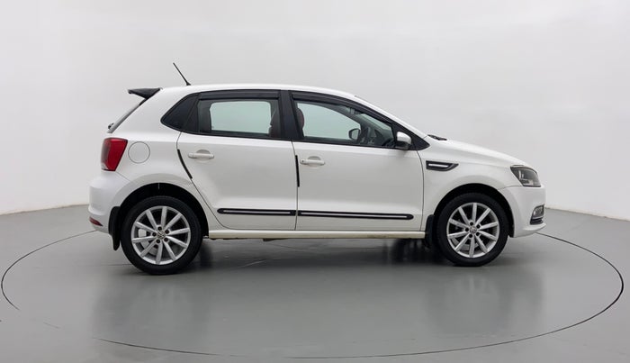 2018 Volkswagen Polo HIGH LINE PLUS 1.0, Petrol, Manual, 32,263 km, Right Side