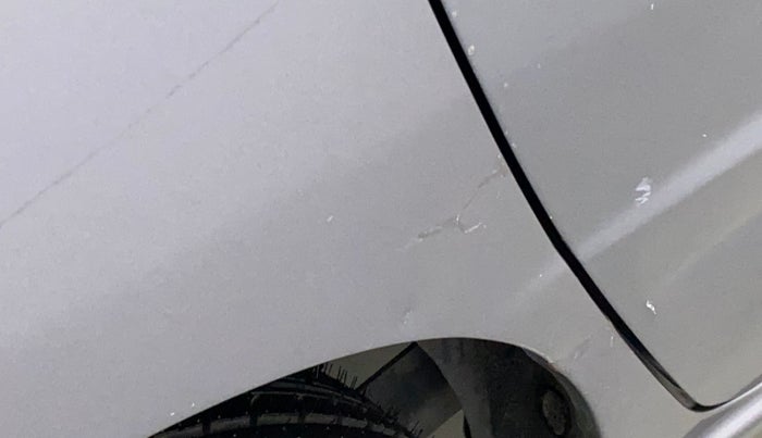 2011 Hyundai Santro Xing GL PLUS, Petrol, Manual, 76,827 km, Right quarter panel - Minor scratches